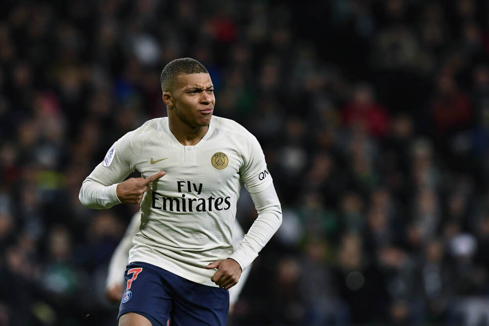 引进核潜艇？高市再声称“不排除任何选项”